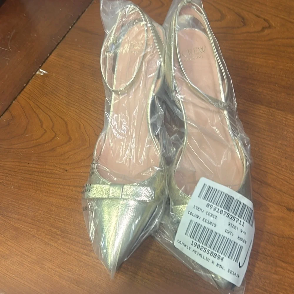 J Crew Made-in-Italy Colette bow pumps in metallic crinkle leather CE812